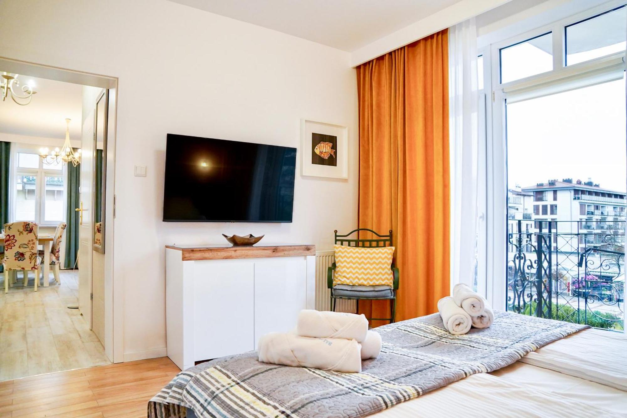 Prince Apartment By Baltic Home シフィノウイシチェ エクステリア 写真